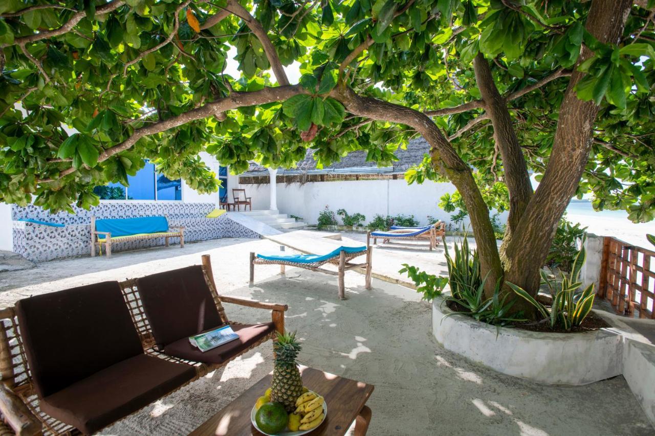 Uroa Beach Lodge Extérieur photo